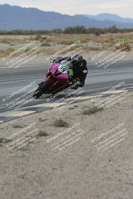 media/Sep-21-2025-Race Pace (Sun) [[98bf33ef95]]/Verified/5-Turn 15 Inside (930am)/